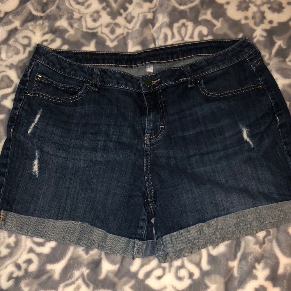 Jennifer Lopez Shorts